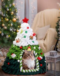 DIY Christmas Tree Cat Beds for Indoor Cats